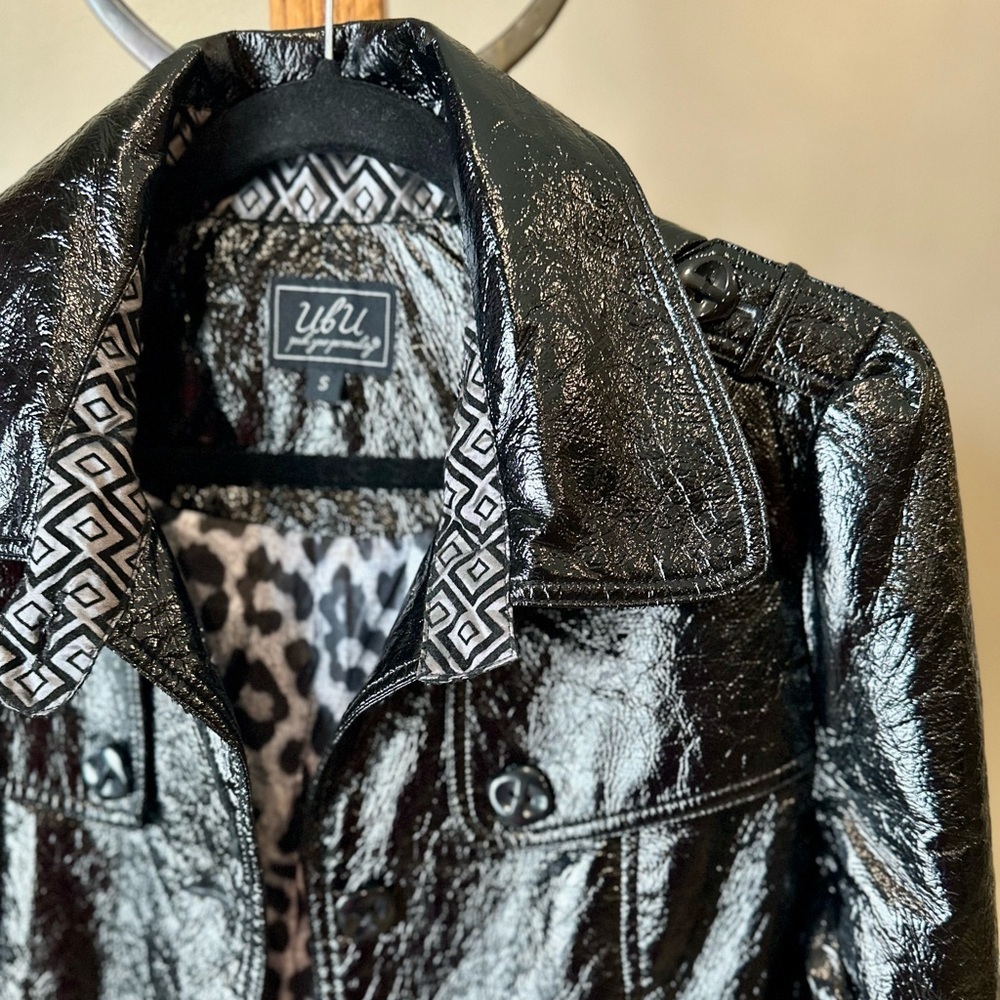 UbU Faux Crinkled Patent Leather Statement Button Front Lined Hooded Raincoat